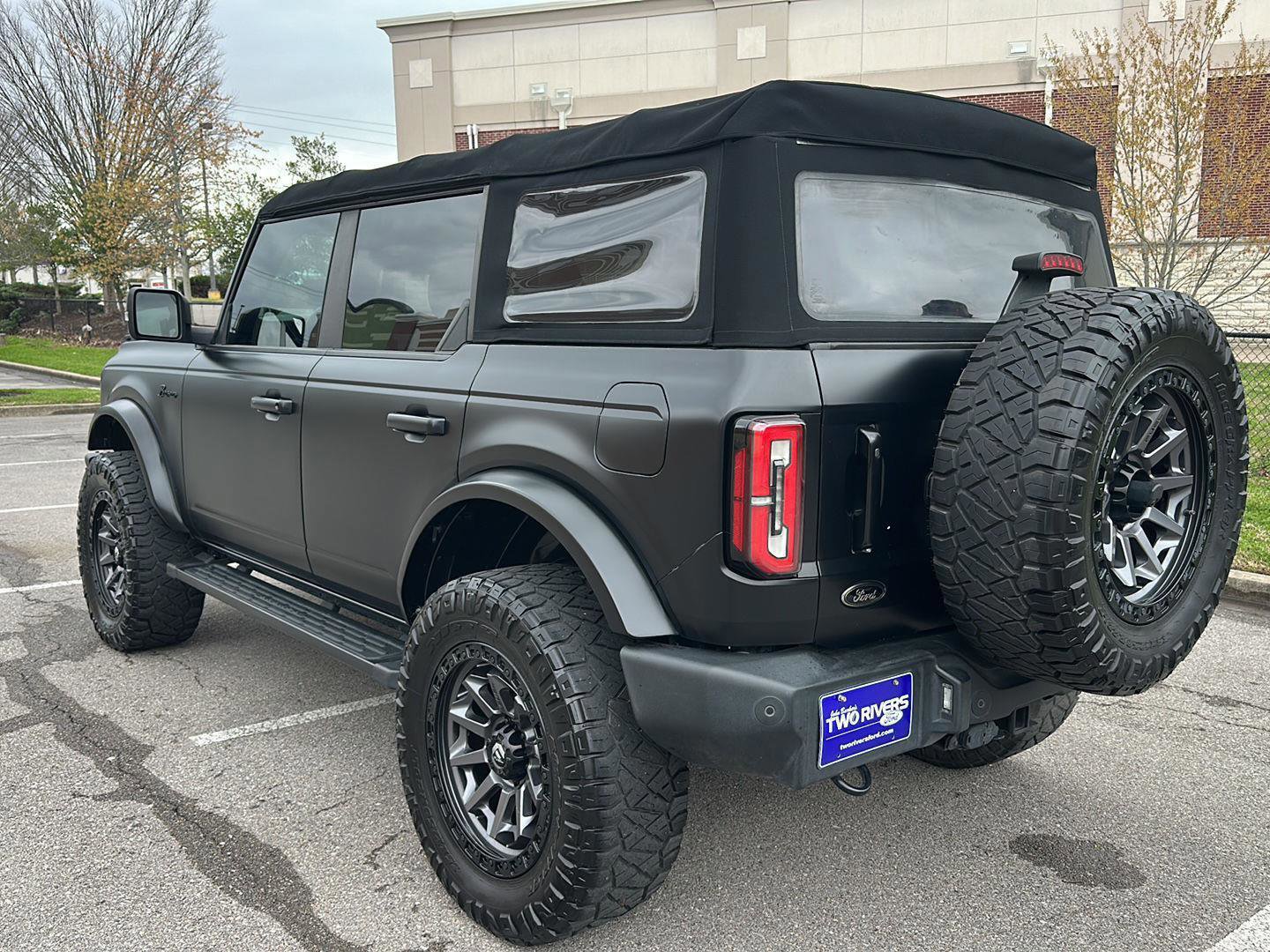 Certified 2021 Ford Bronco Outer Banks image 3