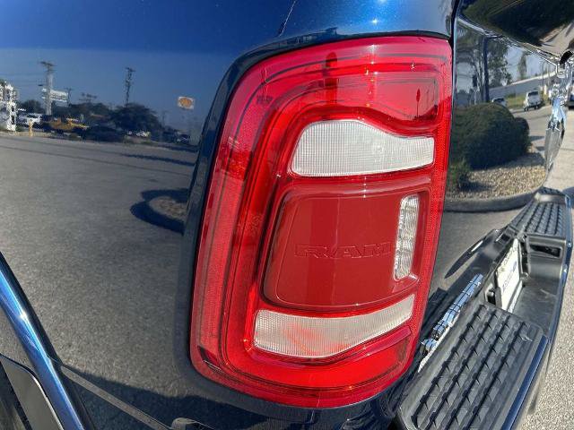 Used 2022 RAM 3500 Limited AWD/4WD image 11