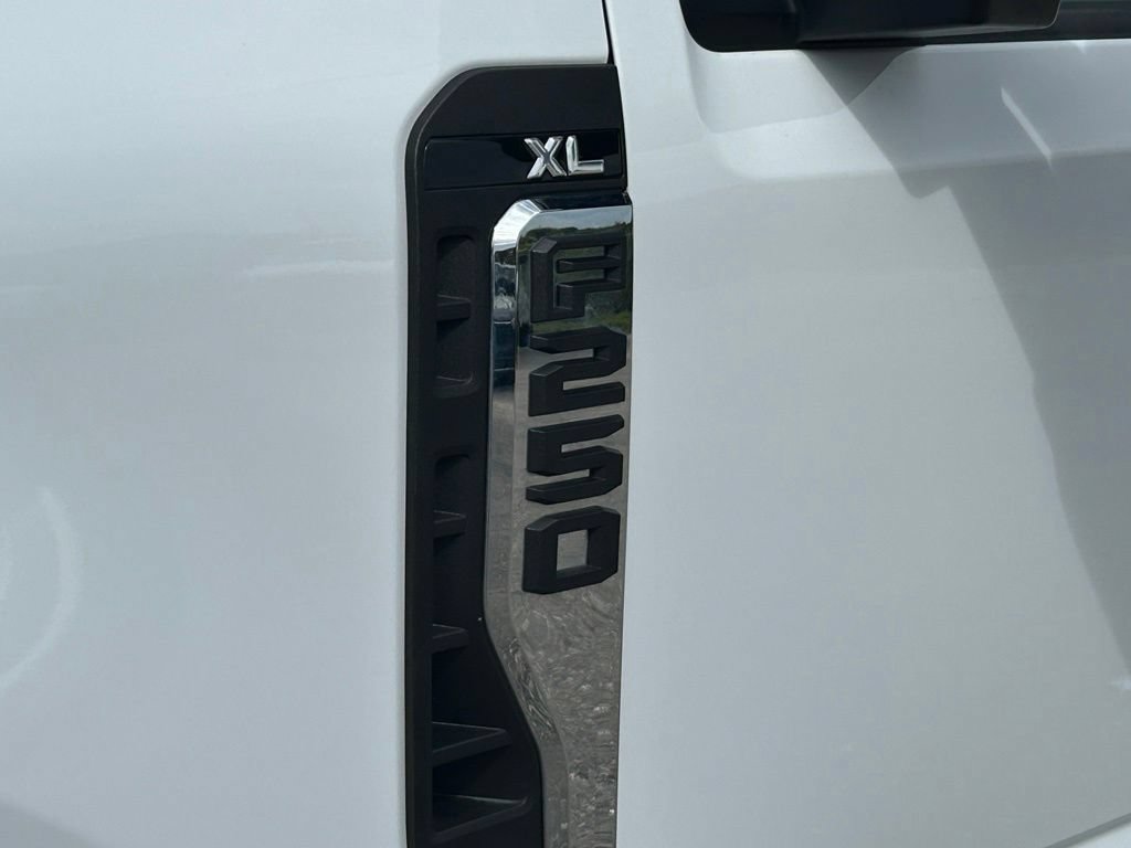 Certified 2026 Ford F250 XL AWD/4WD image 18