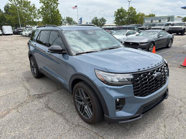 Certified 2025 Ford Explorer ST w/ Sun And Sound Package AWD/4WD image 3