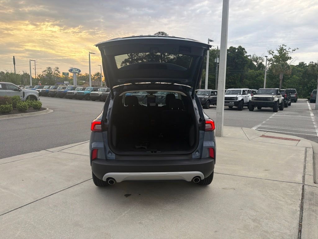 Certified 2024 Ford Escape Active FWD image 7