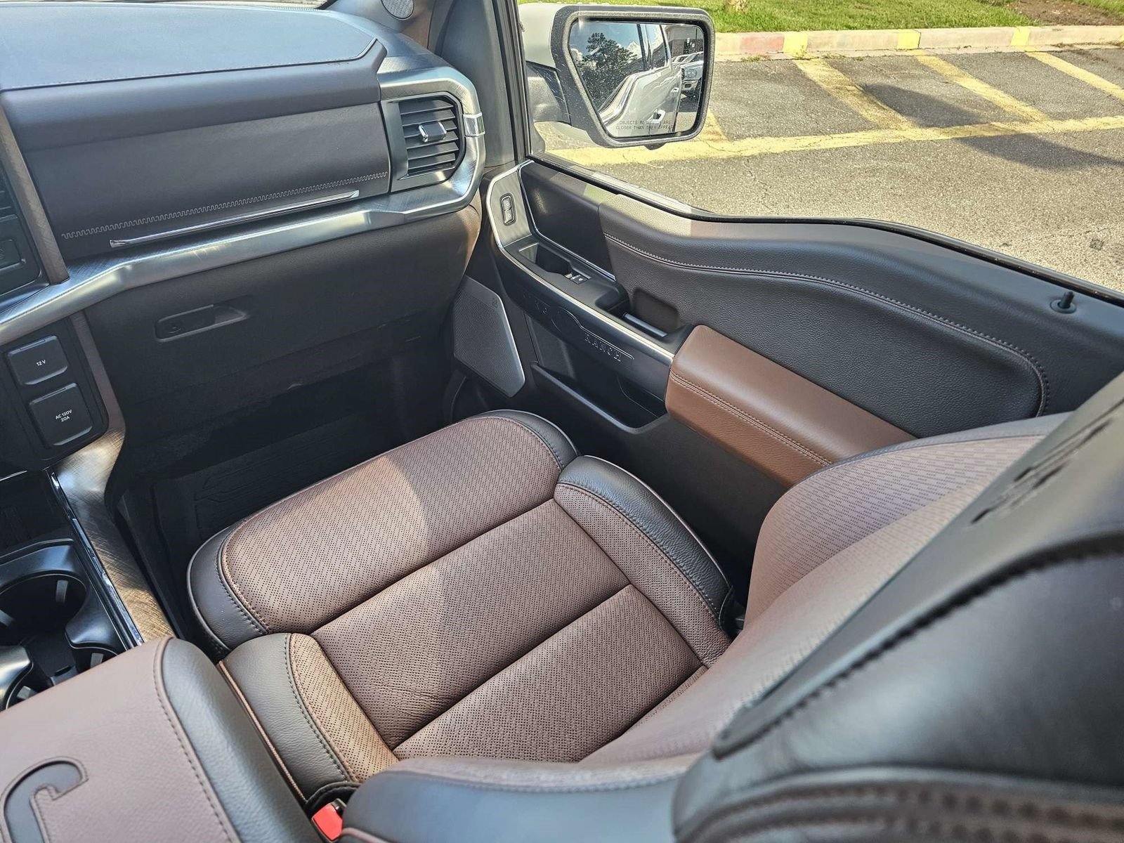 Certified 2025 Ford F150 King Ranch AWD/4WD image 17