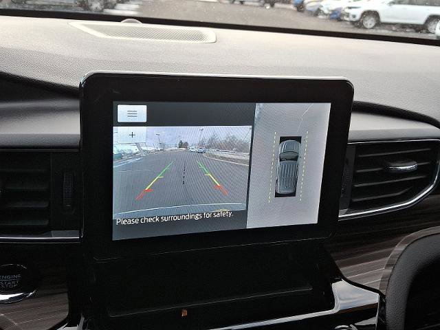 Certified 2022 Ford Explorer Limited w/ Hybrid Equipment Group 310A image 19