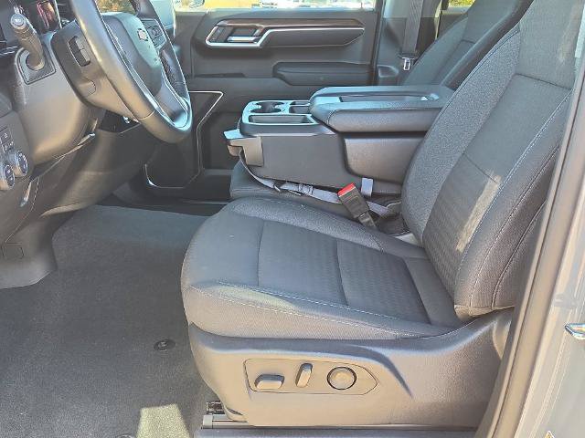 Used 2024 Chevrolet Silverado 1500 LT AWD/4WD image 15