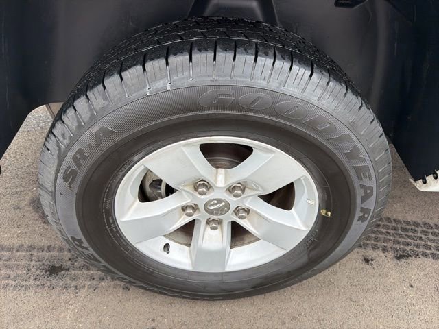 Used 2024 RAM 1500 Classic SLT image 12