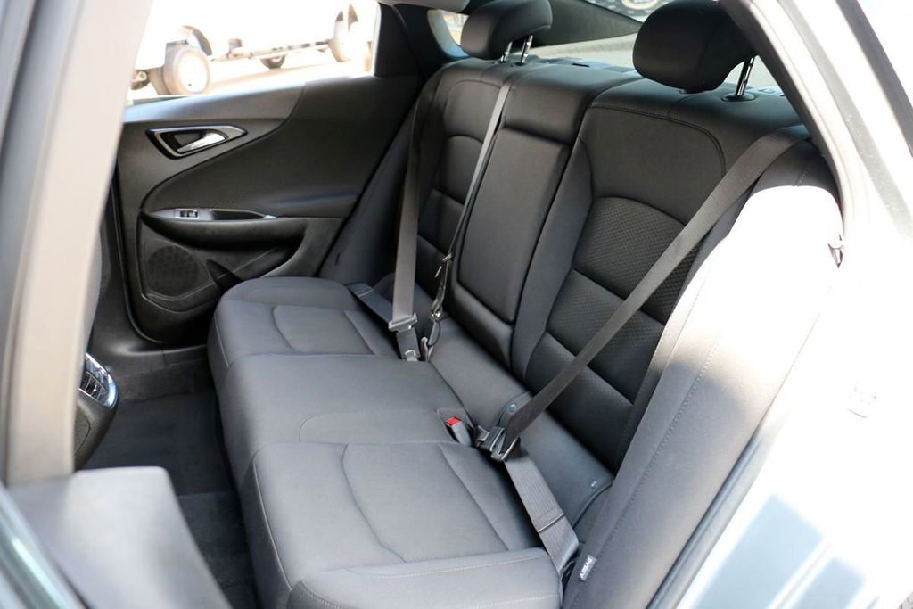 Used 2025 Chevrolet Malibu LT FWD image 20