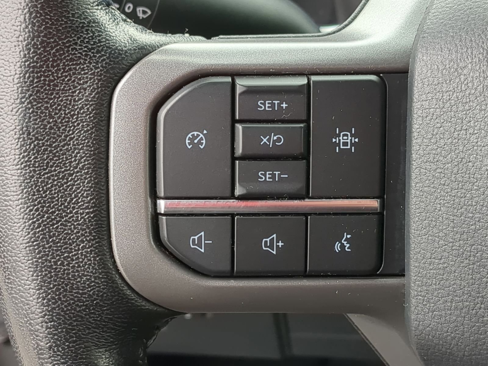 Certified 2022 Ford F150 XLT w/ Equipment Group 302A High image 30