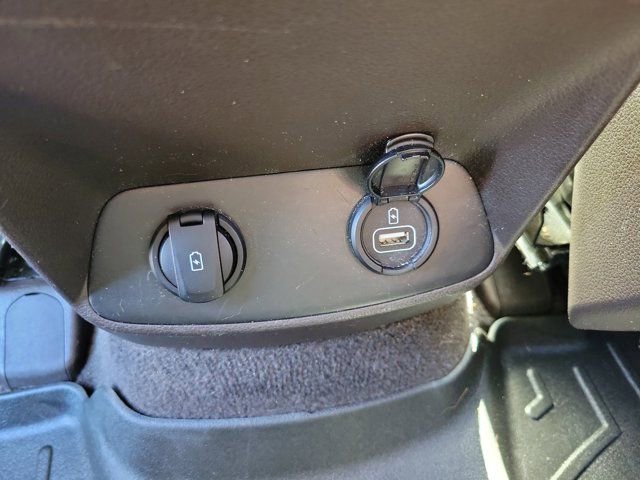 Used 2020 Hyundai Santa Fe SE FWD image 16