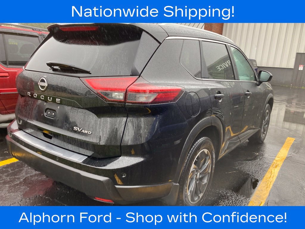 Used 2024 Nissan Rogue SV w/ SV Premium Package AWD/4WD image 5