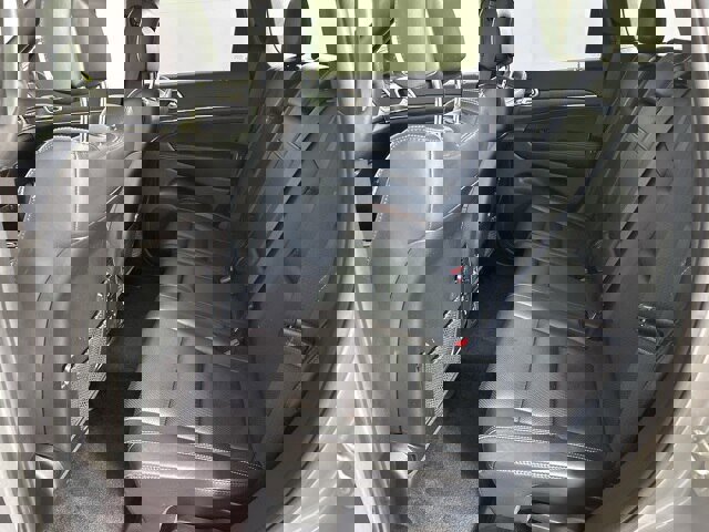 Used 2017 Jeep Grand Cherokee Limited w/ Luxury Group II image 18