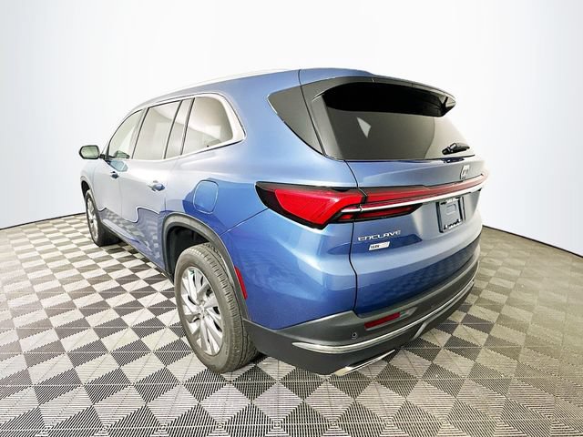 Used 2025 Buick Enclave Preferred FWD image 8