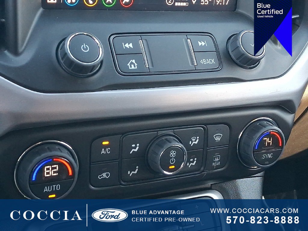Used 2023 GMC Acadia SLT w/ Technology Package AWD/4WD image 17