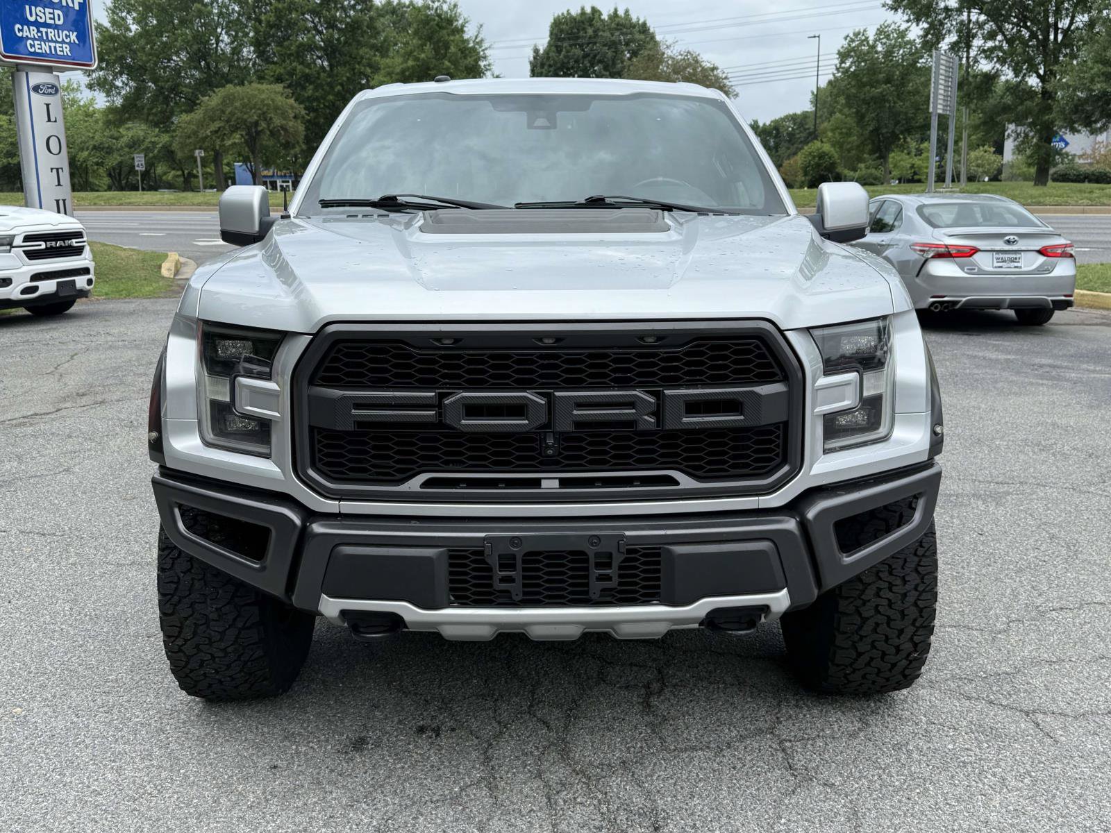 Certified 2017 Ford F150 Raptor w/ Equipment Group 802A Luxury AWD/4WD image 6