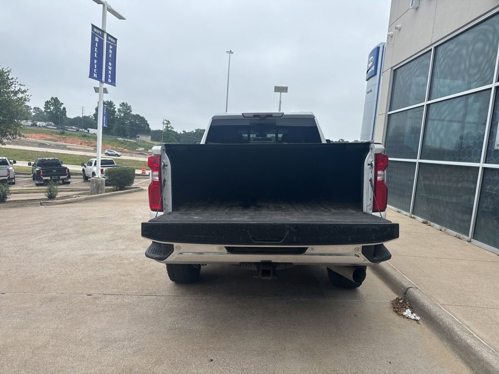 Used 2020 Chevrolet Silverado 2500 LTZ w/ LTZ Premium Package AWD/4WD image 7