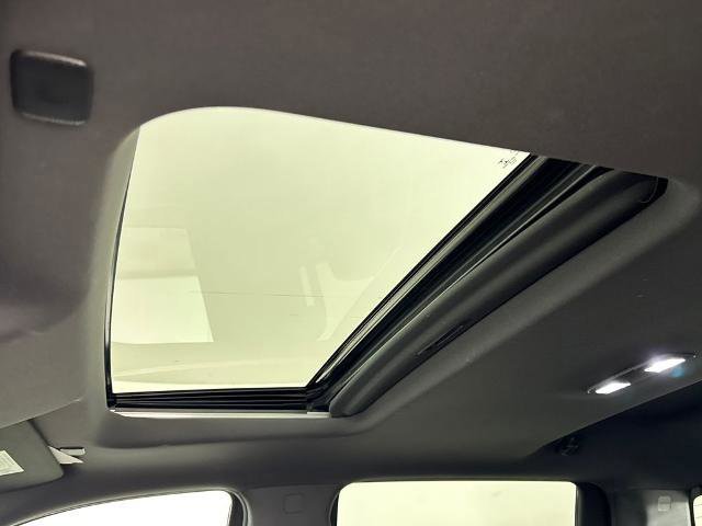 Used 2019 Chevrolet Silverado 1500 High Country image 13