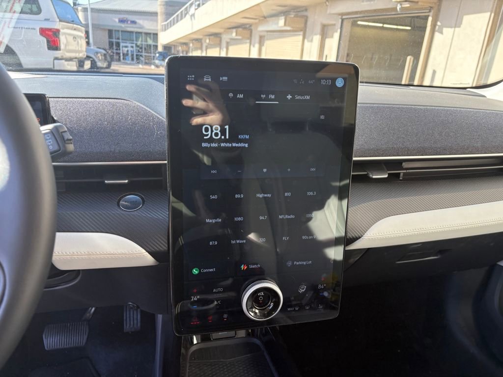 Certified 2024 Ford Mustang Mach-E Premium image 19