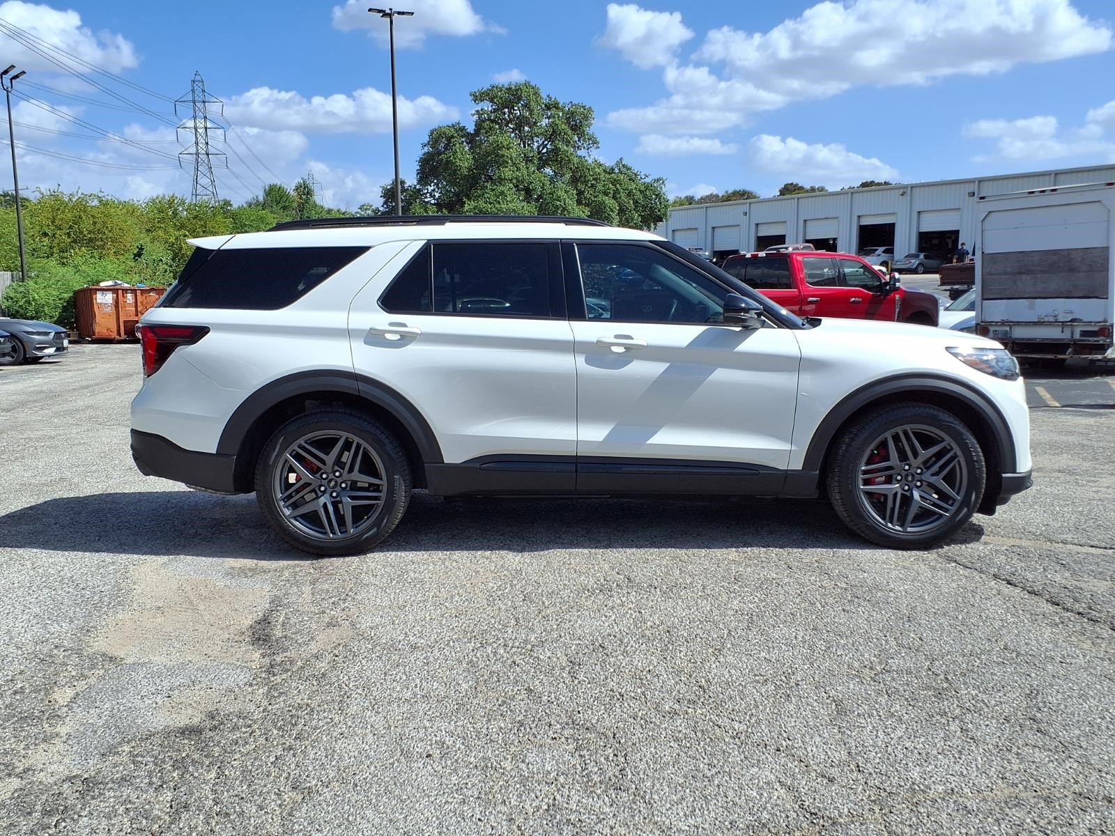Certified 2025 Ford Explorer ST w/ Sun And Sound Package RWD image 5