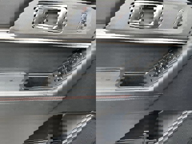 Certified 2025 Ford Explorer ST-Line w/ ST-Line Street Pack image 4