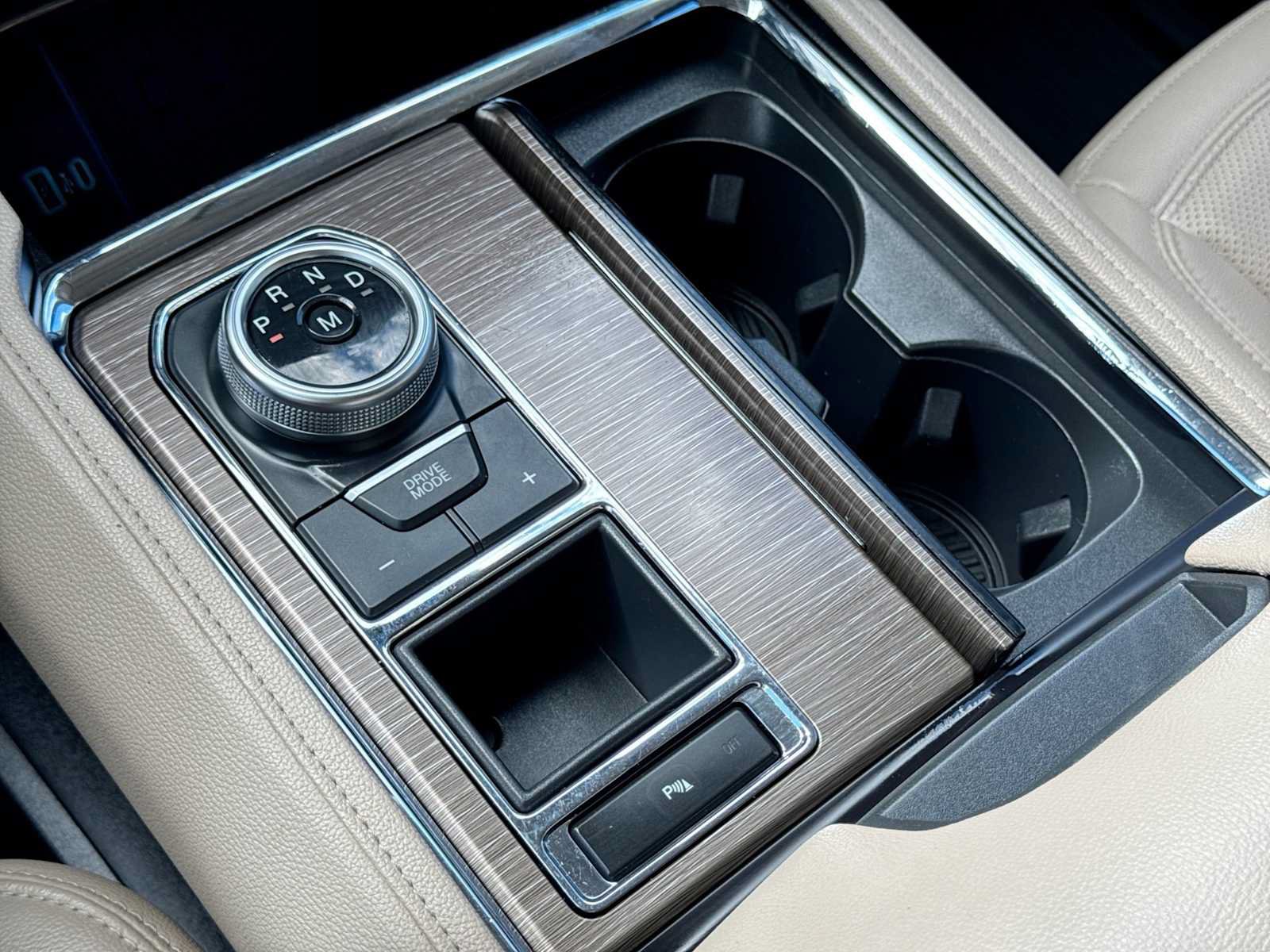 Certified 2022 Ford Expedition Max Limited RWD image 15