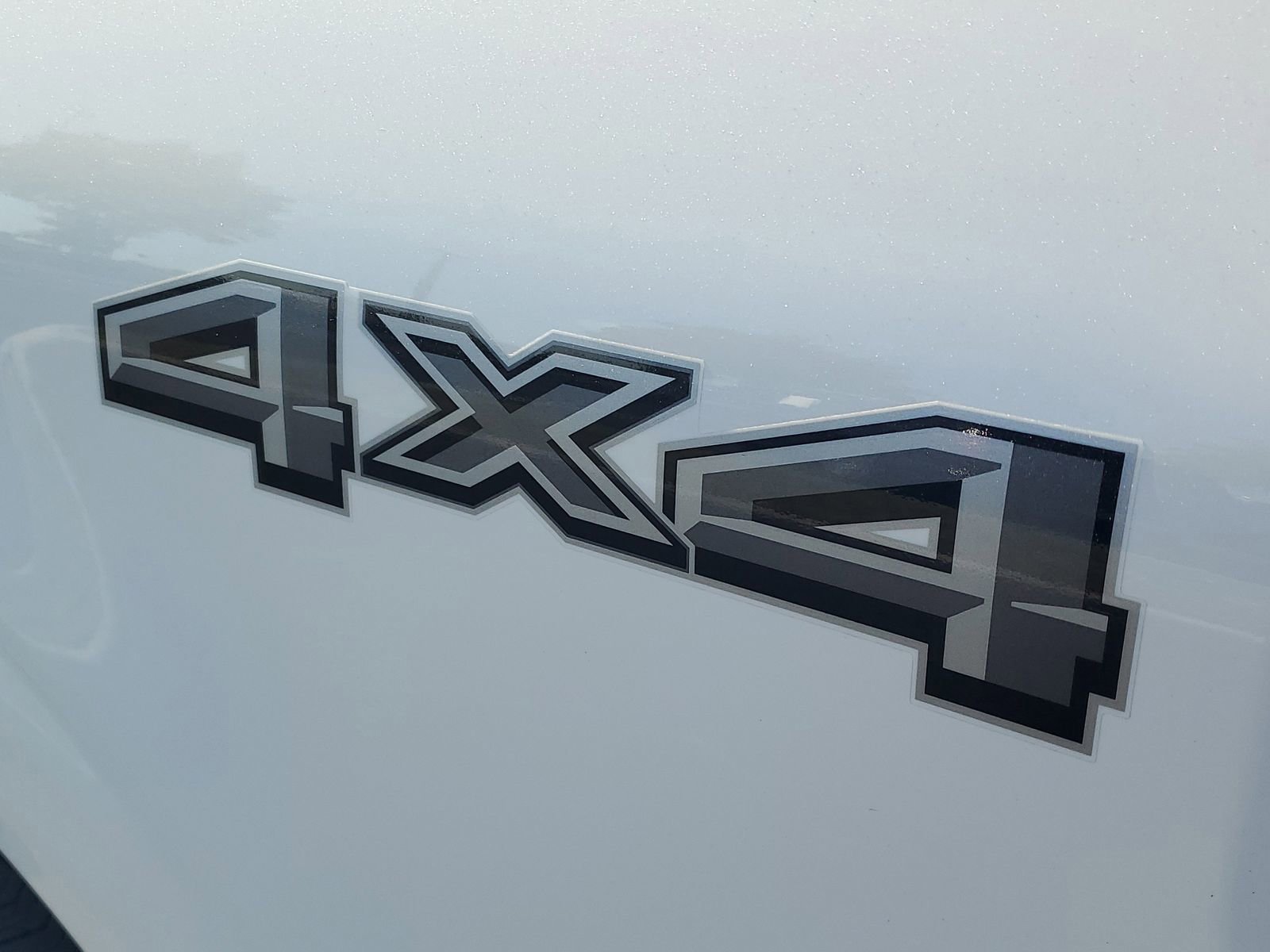 Certified 2025 Ford F150 Platinum AWD/4WD image 6