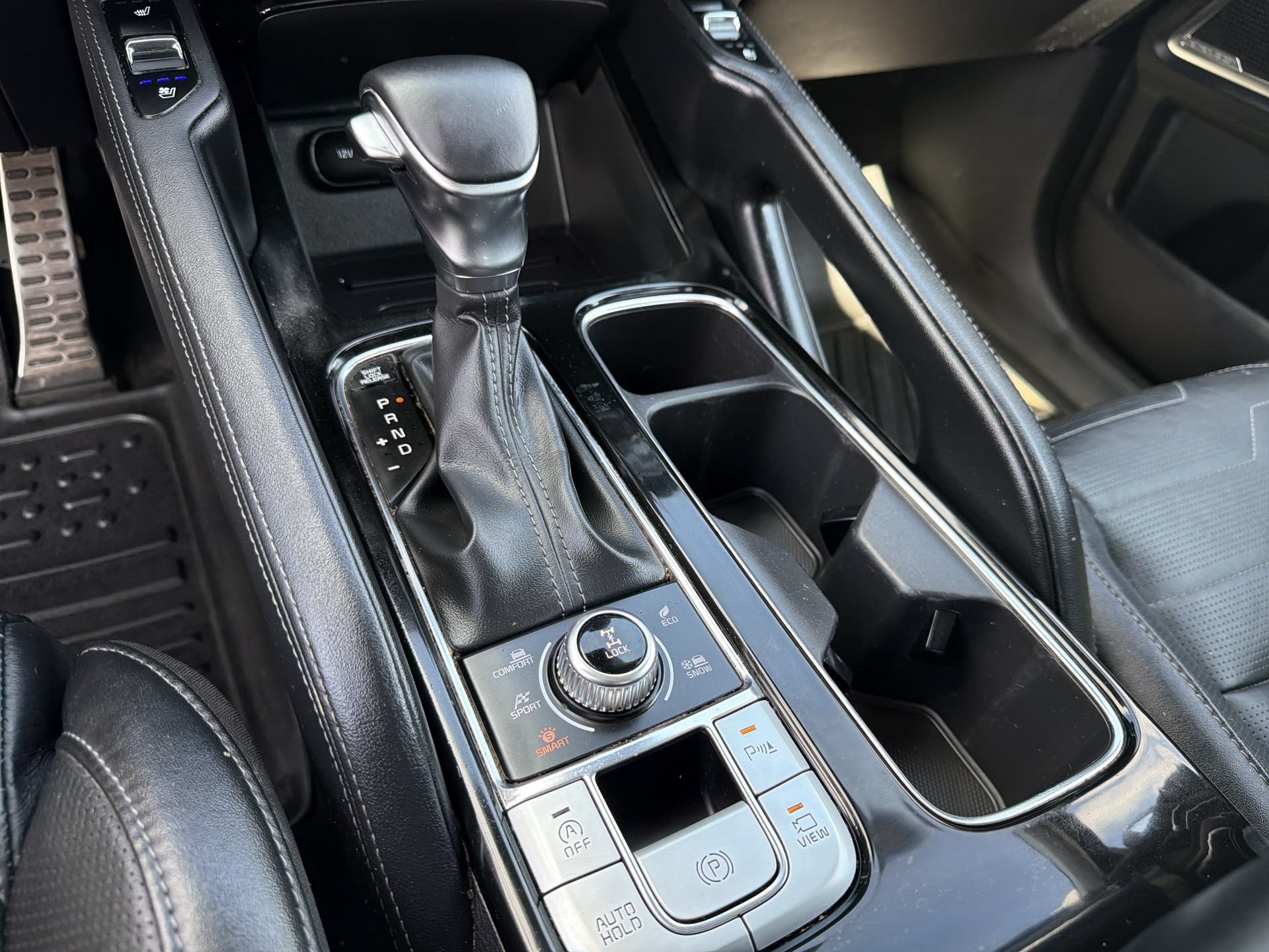 Used 2022 Kia Telluride SX w/ SX Prestige Package AWD/4WD image 14