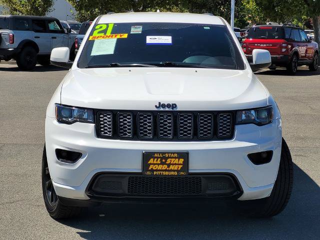 Used 2021 Jeep Grand Cherokee Laredo X AWD/4WD image 2