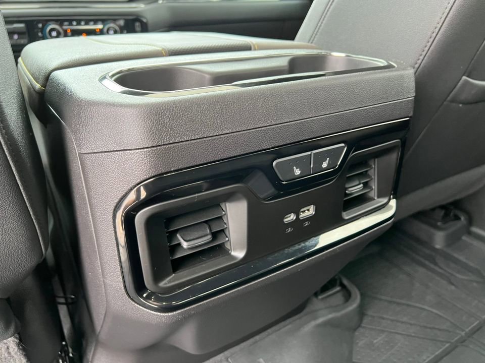 Used 2024 Chevrolet Silverado 1500 ZR2 image 34