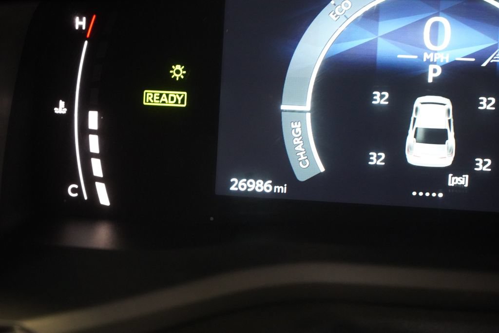Used 2025 Toyota Camry SE w/ Convenience Package FWD image 36