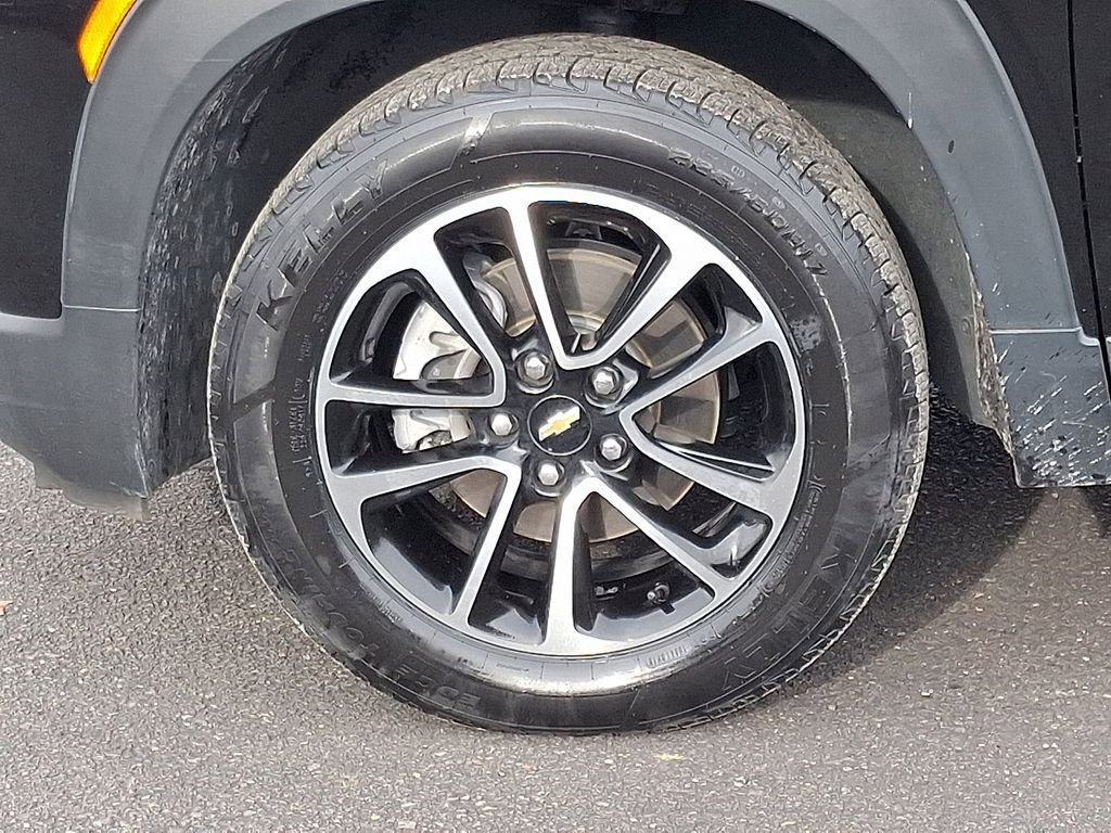 Used 2025 Chevrolet TrailBlazer LT AWD/4WD image 10