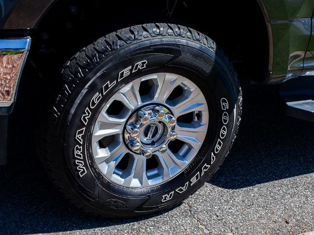 Certified 2020 Ford F250 XL w/ STX Appearance Package AWD/4WD image 5