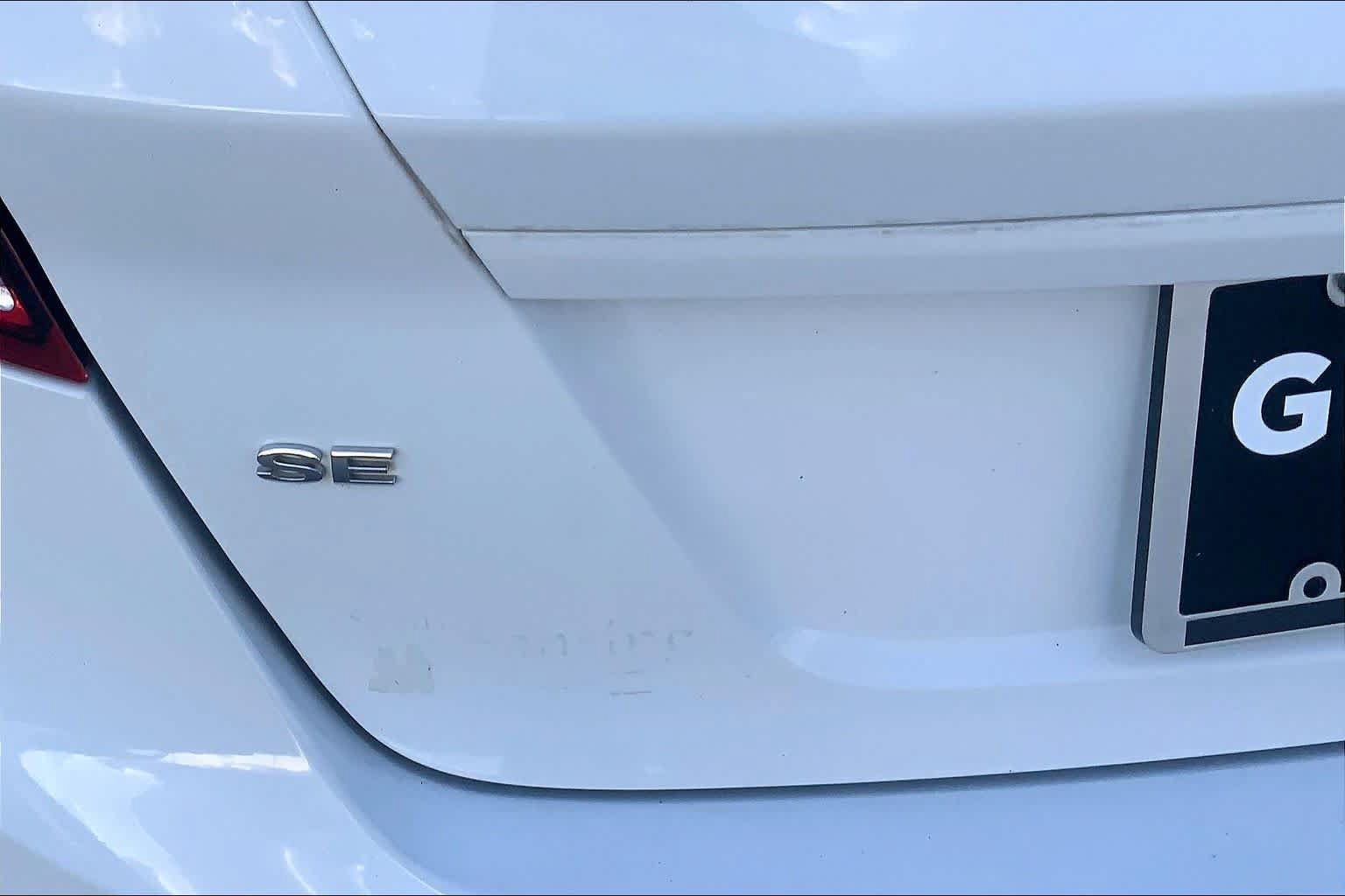 Certified 2019 Ford Fiesta SE FWD image 10
