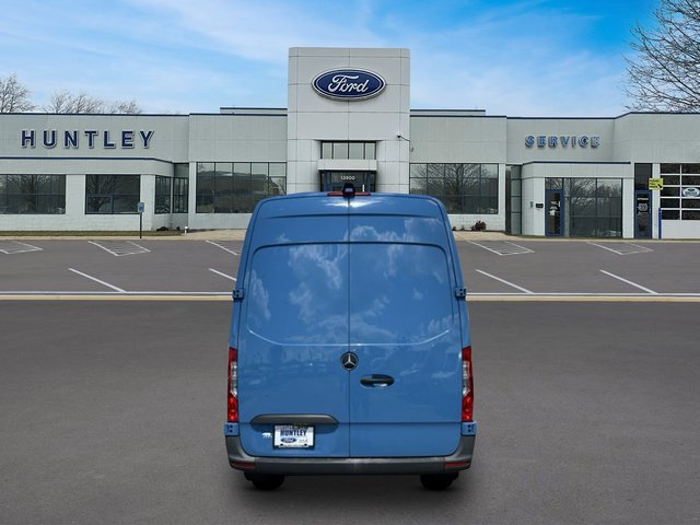 Used 2024 Mercedes-Benz Sprinter 2500 image 6