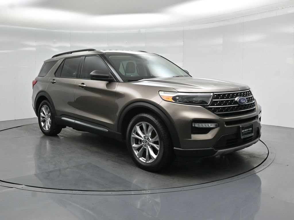 Certified 2021 Ford Explorer XLT w/ Equipment Group 202A RWD image 55