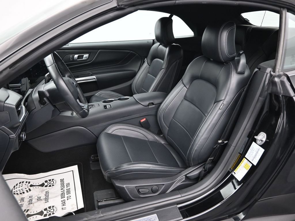 Certified 2025 Ford Mustang Premium image 37