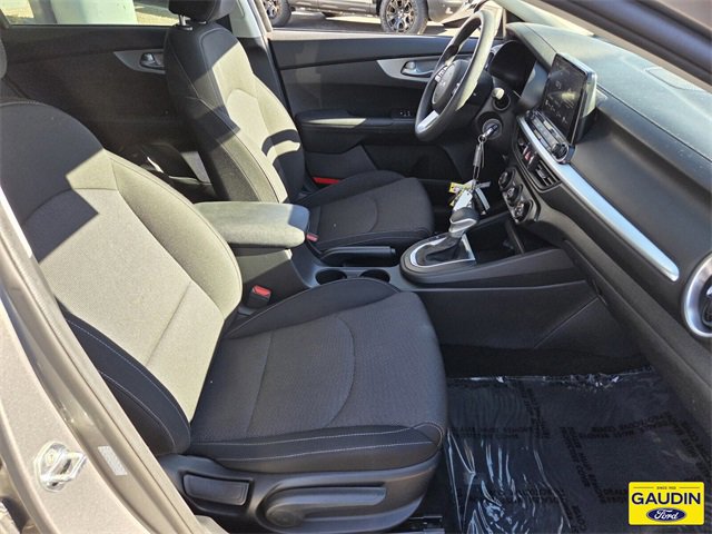 Used 2022 Kia Forte LXS image 15