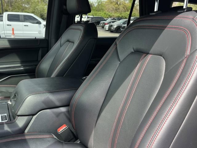 Certified 2023 Ford Expedition Limited image 32