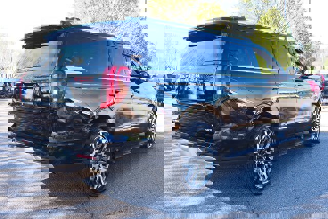 Certified 2025 Ford Expedition Max Platinum w/ Platinum Ultimate Package image 5