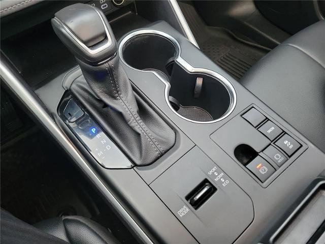 Used 2023 Toyota Highlander XLE image 21