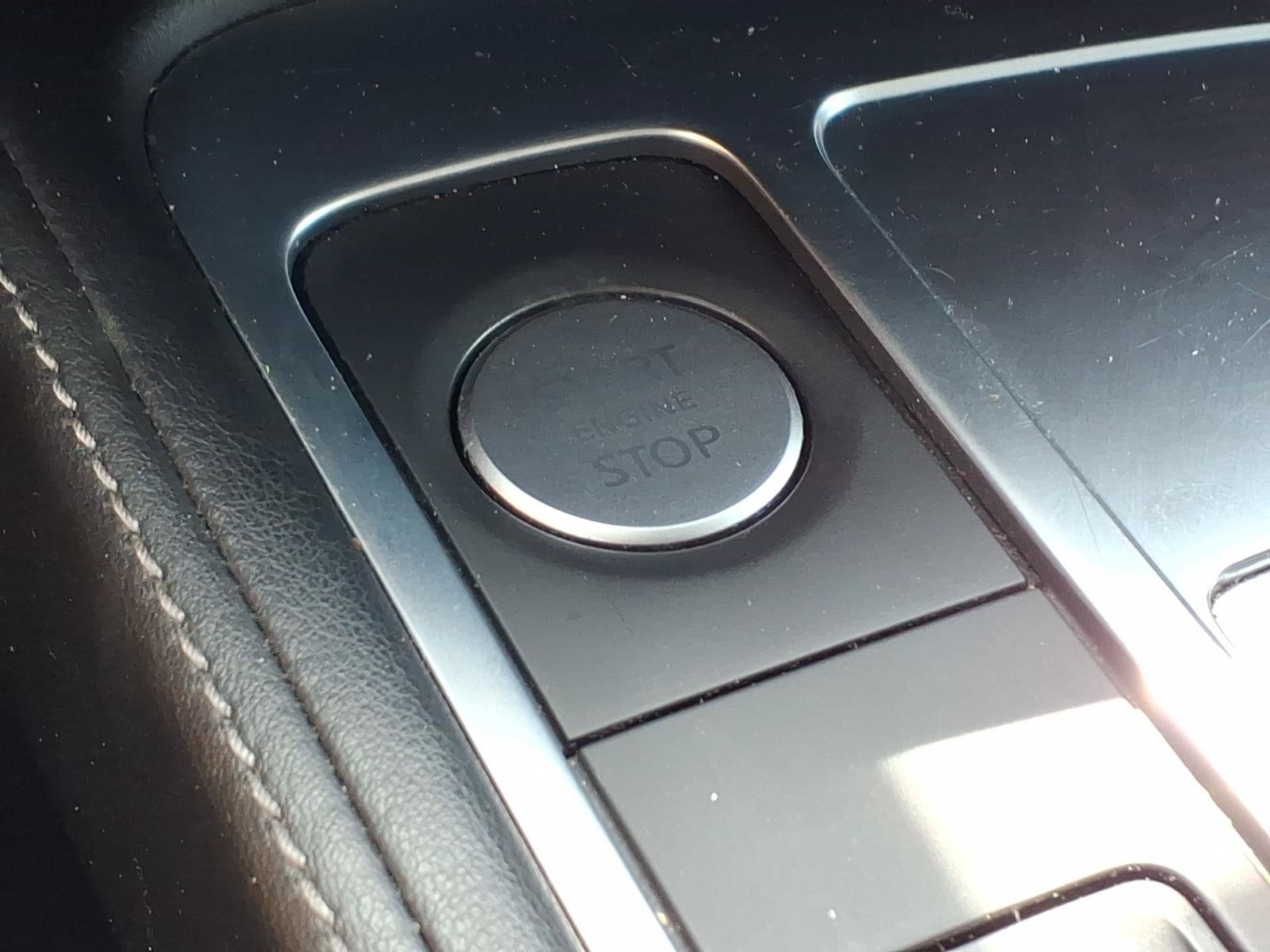 Used 2024 INFINITI QX60 Luxe FWD image 17
