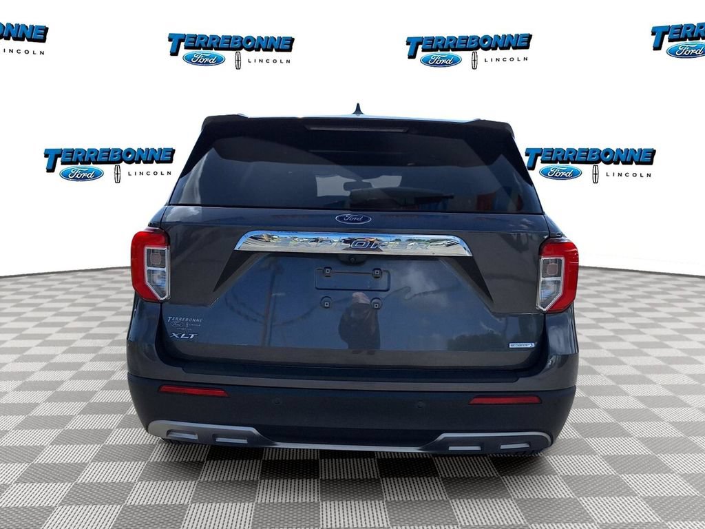 Certified 2020 Ford Explorer XLT w/ Equipment Group 202A RWD image 6