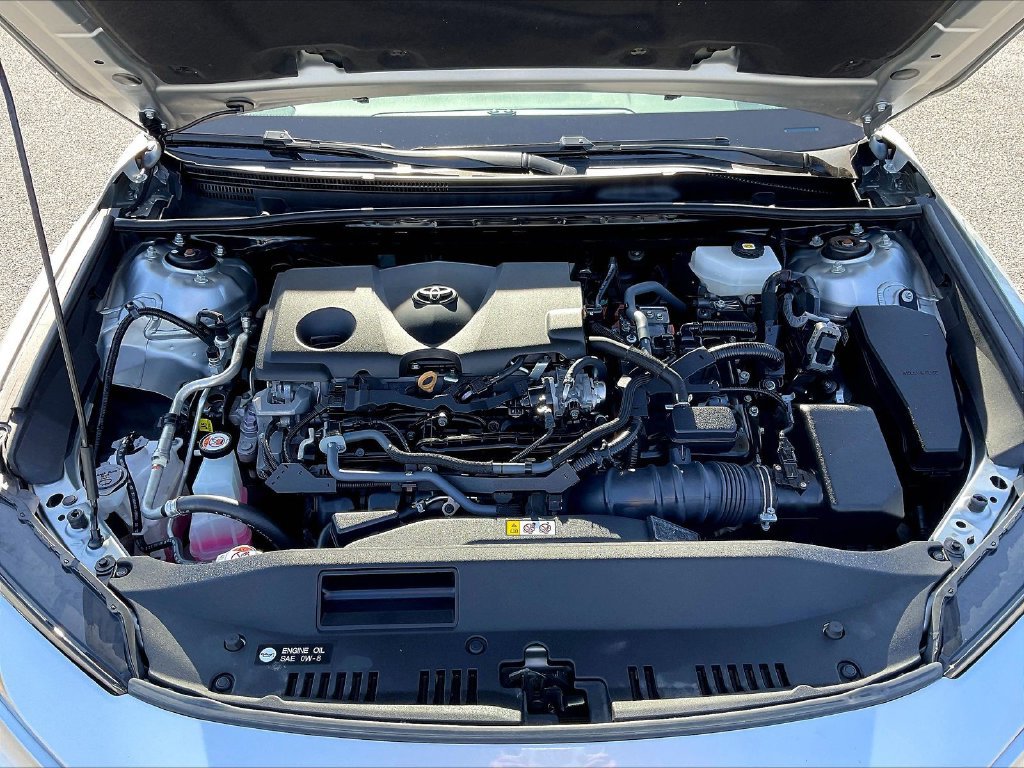 Used 2025 Toyota Camry LE FWD image 35