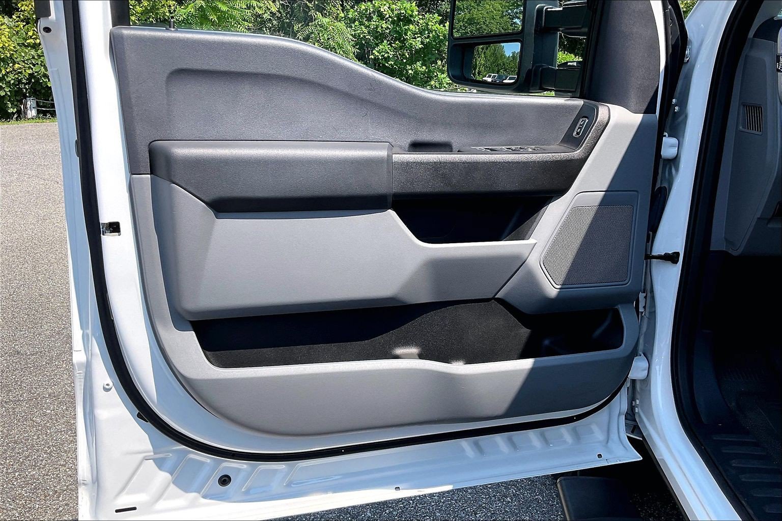 Certified 2023 Ford F250 XL AWD/4WD image 23