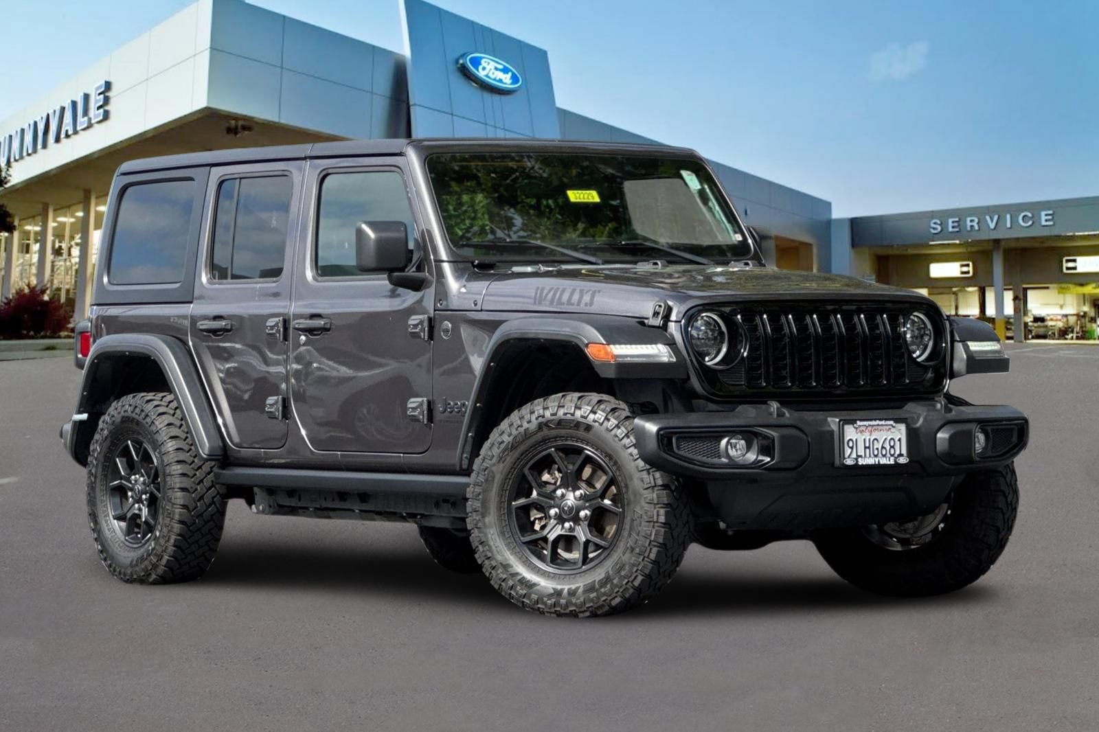 Used 2024 Jeep Wrangler Unlimited Sport AWD/4WD image 2