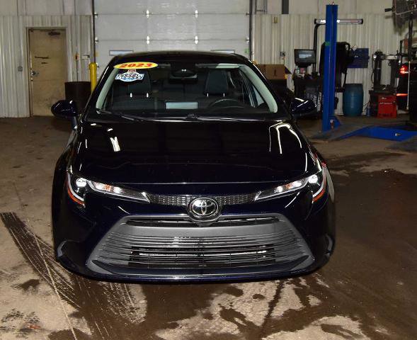 Used 2023 Toyota Corolla LE image 8