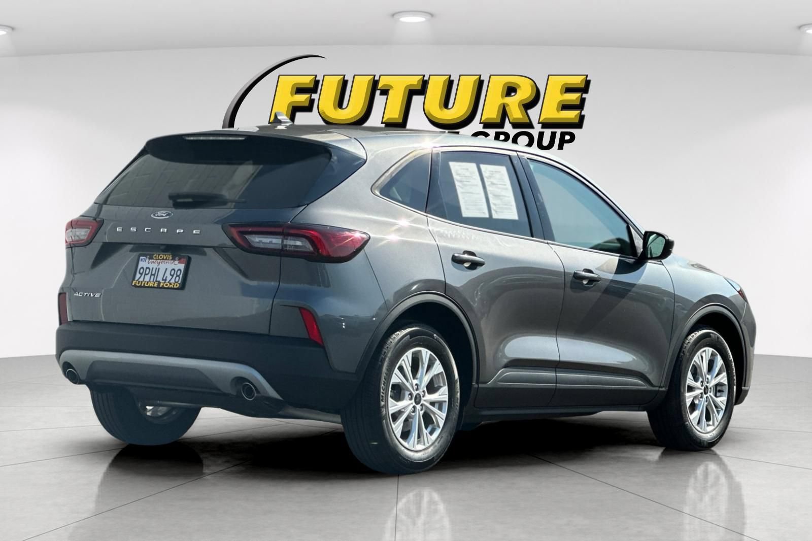 Certified 2025 Ford Escape Active FWD image 3