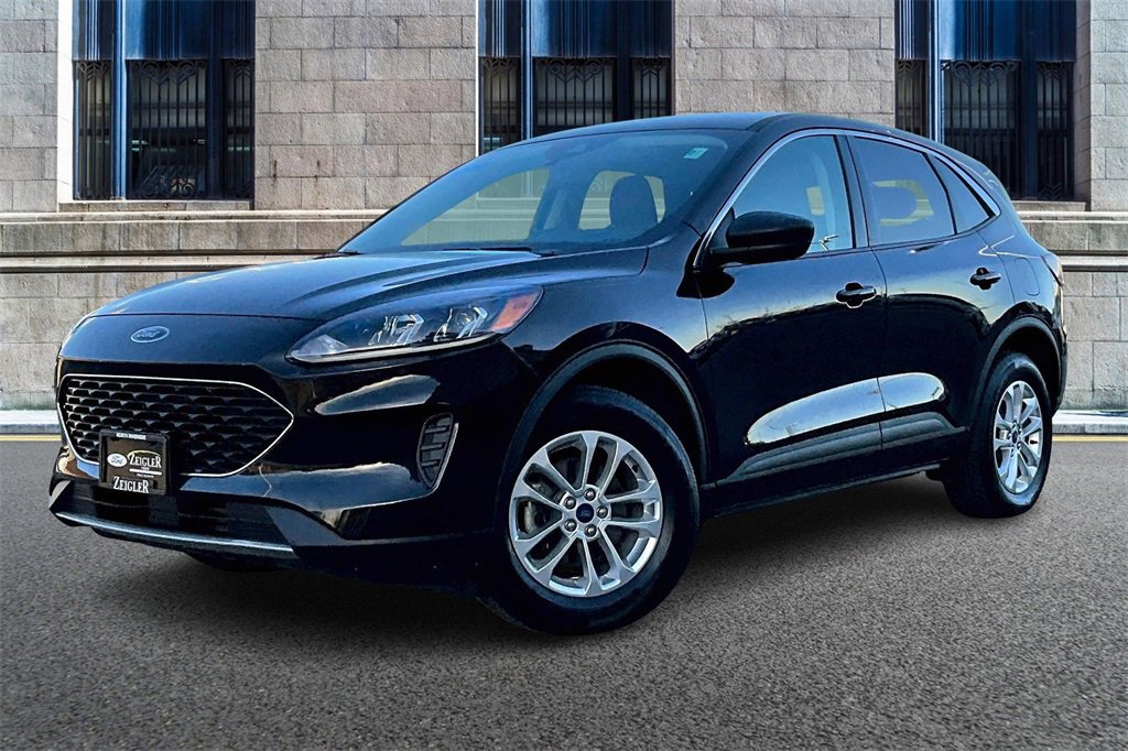 Certified 2022 Ford Escape SE w/ Convenience Package image 2