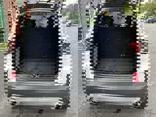 Certified 2022 Ford Escape SE w/ Cold Weather Package image 13