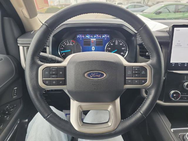 Certified 2023 Ford Expedition XLT image 21