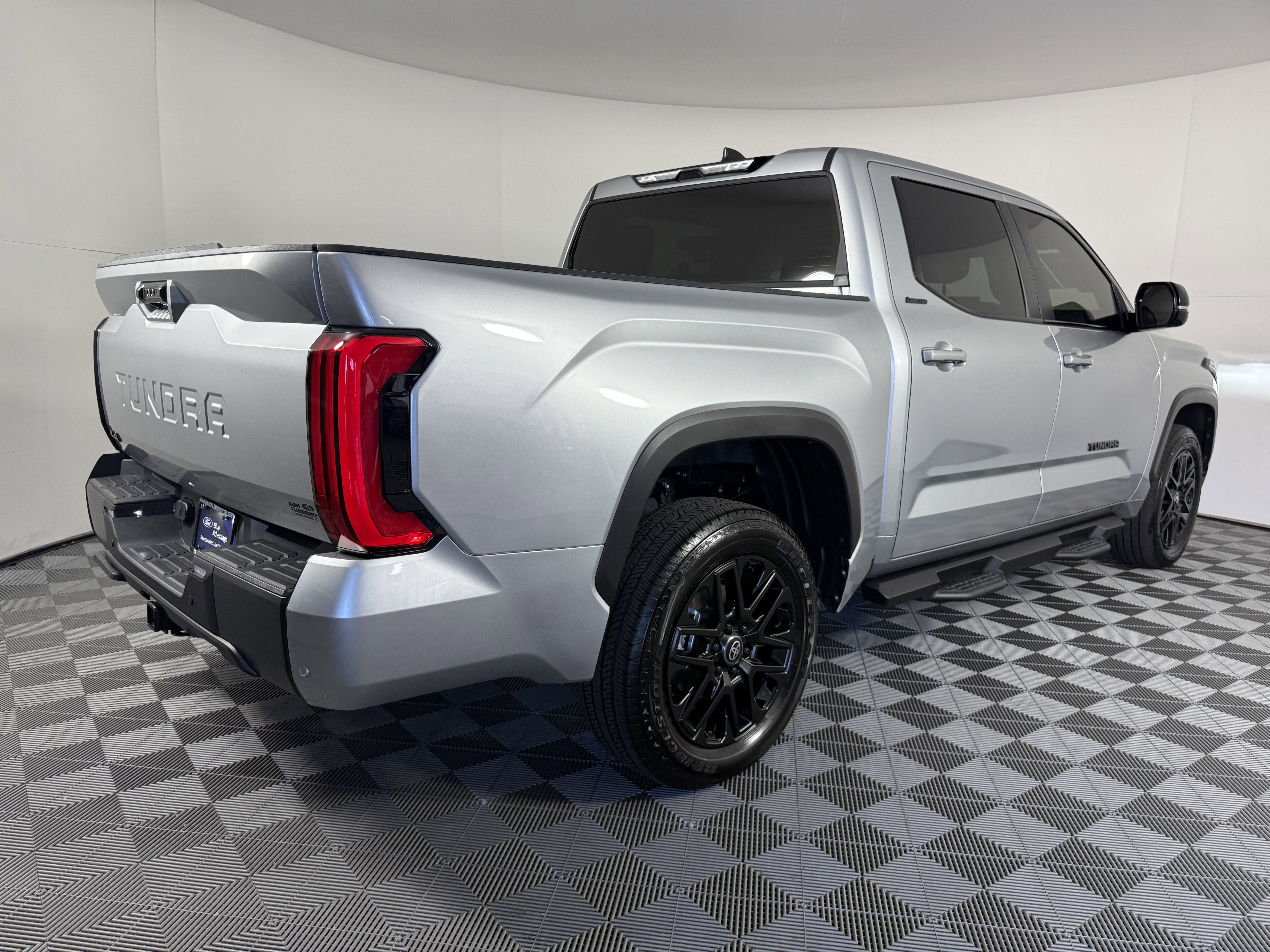 Used 2026 Toyota Tundra Limited w/ Nightshade Package AWD/4WD image 3