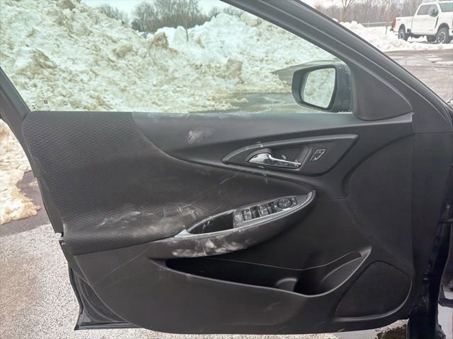 Used 2023 Chevrolet Malibu LT image 18
